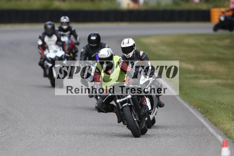 /18 05.06.2026  TZ Motorsport ADR/Gruppe gruen/instruktor